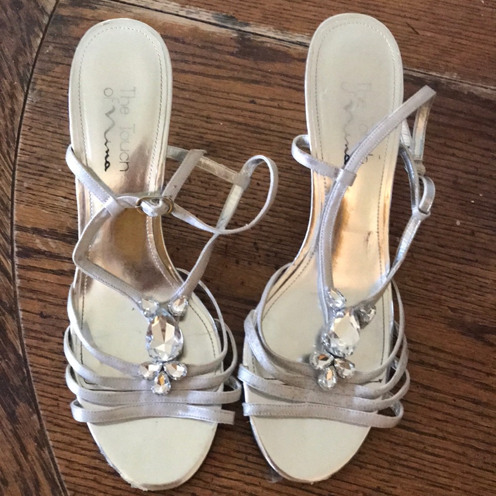 Cute jeweled heels!